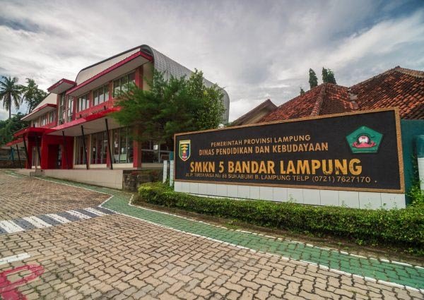 TES BERITA